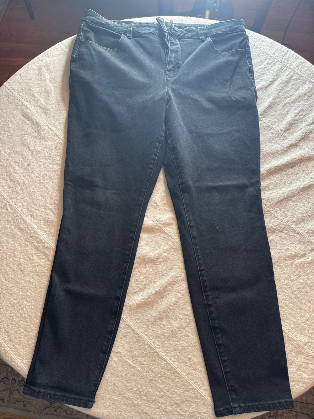 American Eagle Outfitters Women's Skinny Jeans - Black